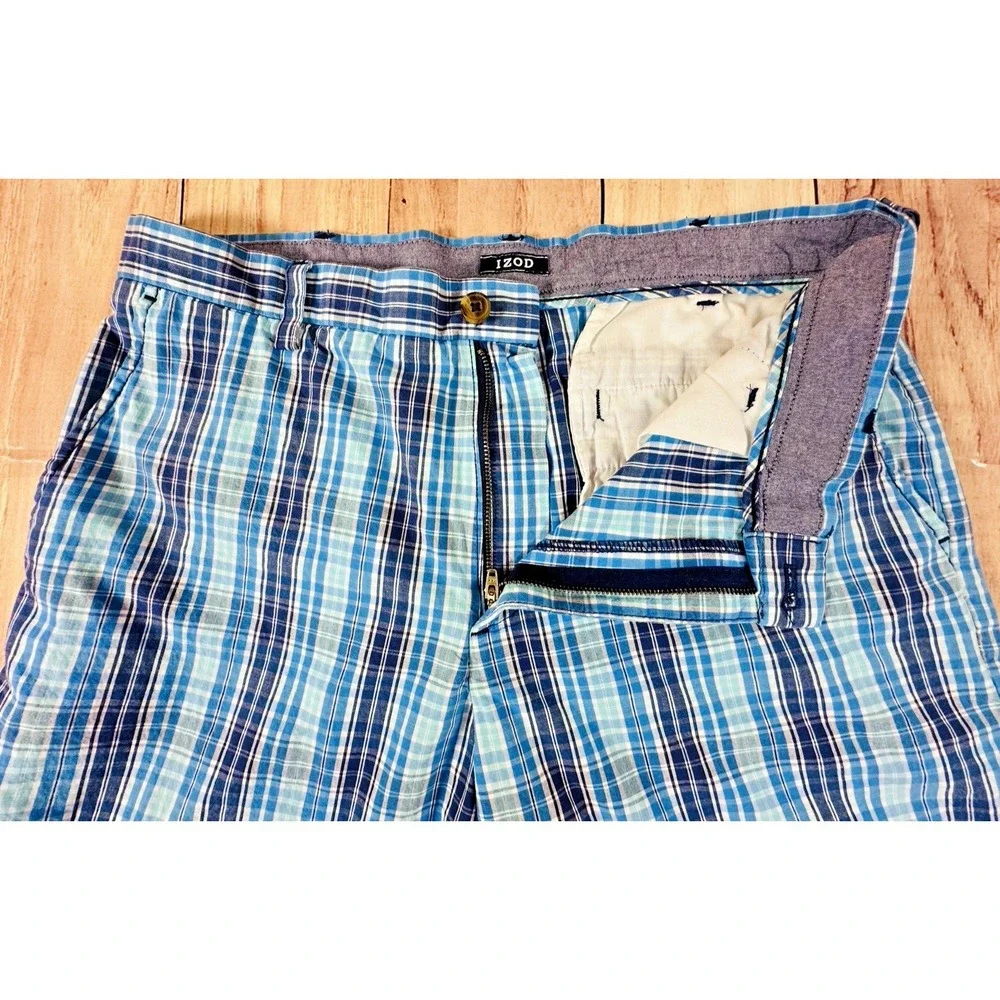 Izod Chino Shorts Men Size 34 x 10 Blue Plaid Cotton Logo Pockets Golf